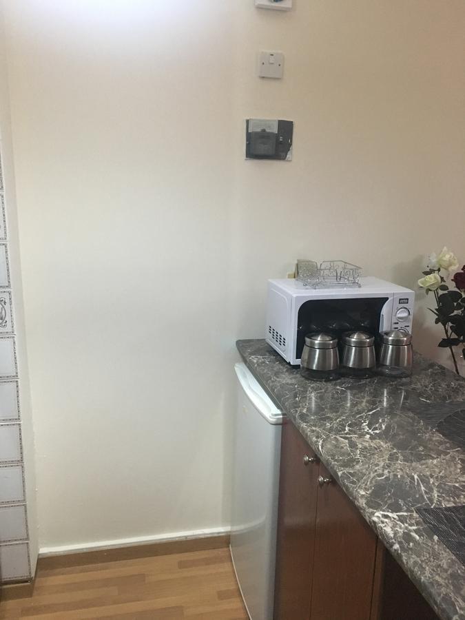 Alex 33 Apartman *